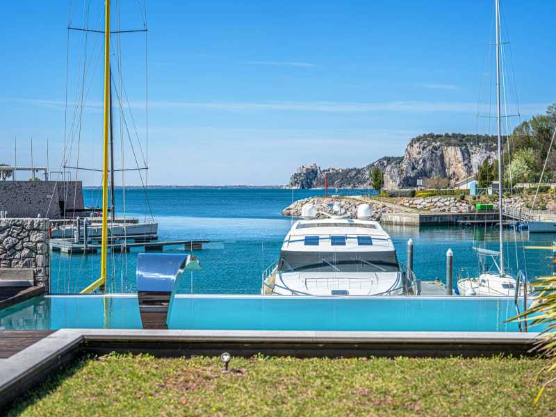 Vermietung einer luxuriösen Villa in Portopiccolo